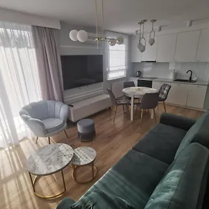 https://seaside-apart.kolobrzeghotels.com